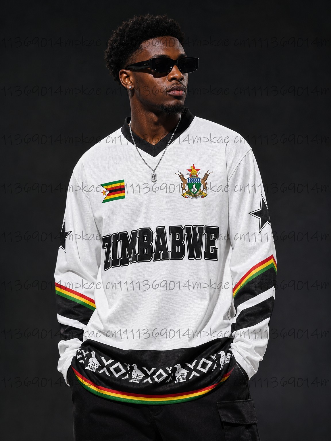 Street Fashion Men - Мужская футболка с V-образным вырезом и
